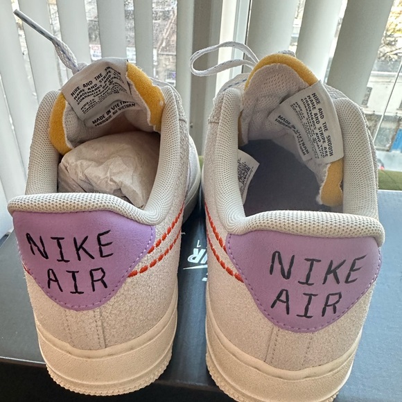 Womens Nike AIR FORCE 1 LOW '07 SE - Picture 6 of 11